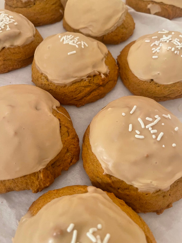 Holiday Pumpkin Caramel Iced Cookie